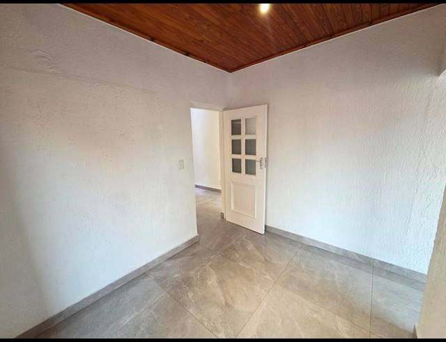 5 BEDROOM PROPERTY TO RENT IN ERASMIA